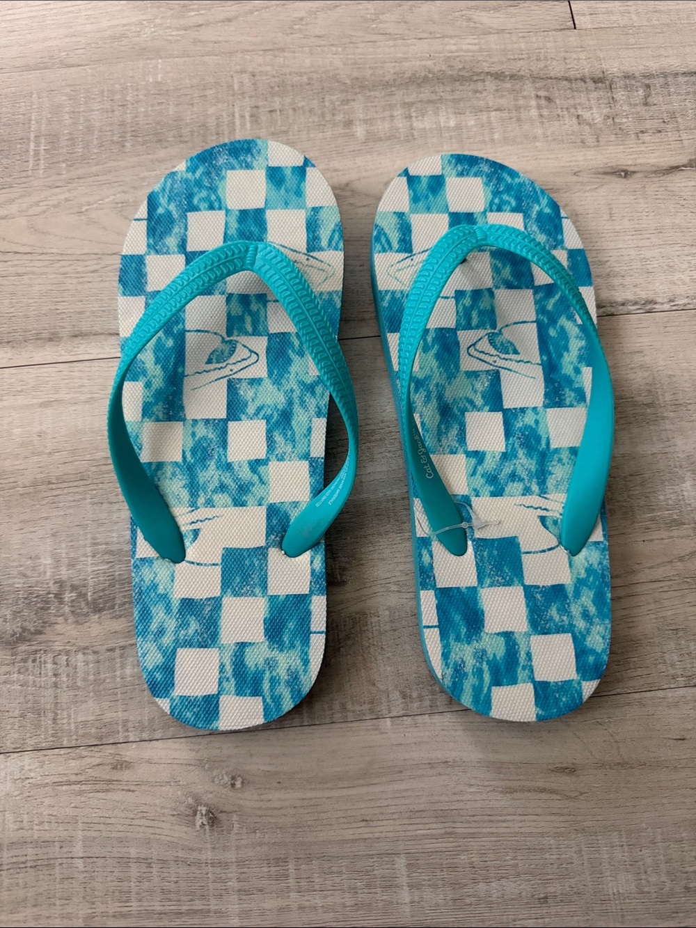 Cat and Jack Shark print flip flops
